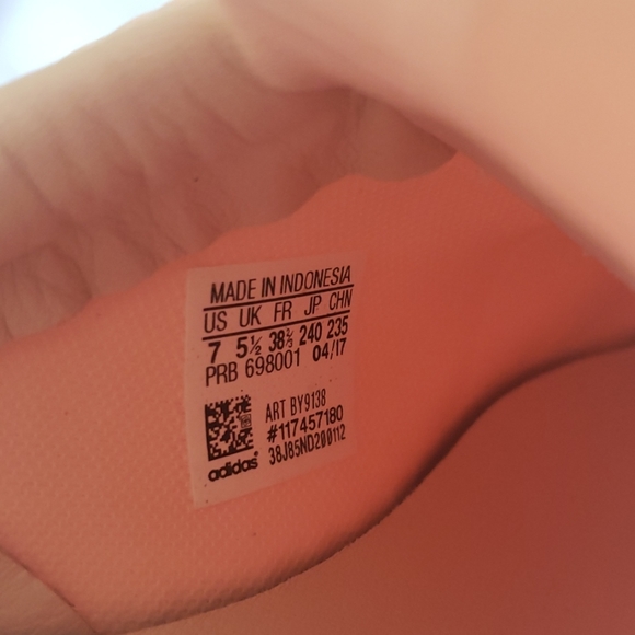 Adidas Slide on Sneakers NWT - Picture 4 of 4